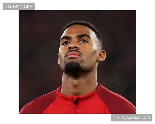 赫拉芬贝赫改踢后腰身价飙升至9000万欧，利物浦推进续约谈判