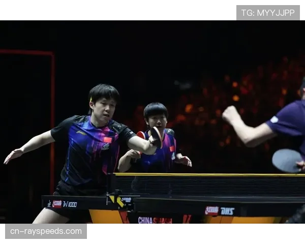 王楚钦-孙颖莎混双3-0战胜林诗栋-蒯曼，收获WTT香港总决赛冠军