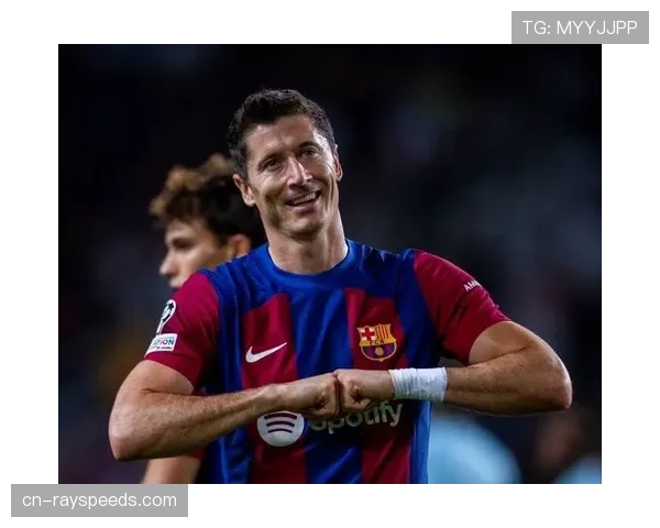 莱万头球锁定胜局，巴萨锋线老将仍显终结价值